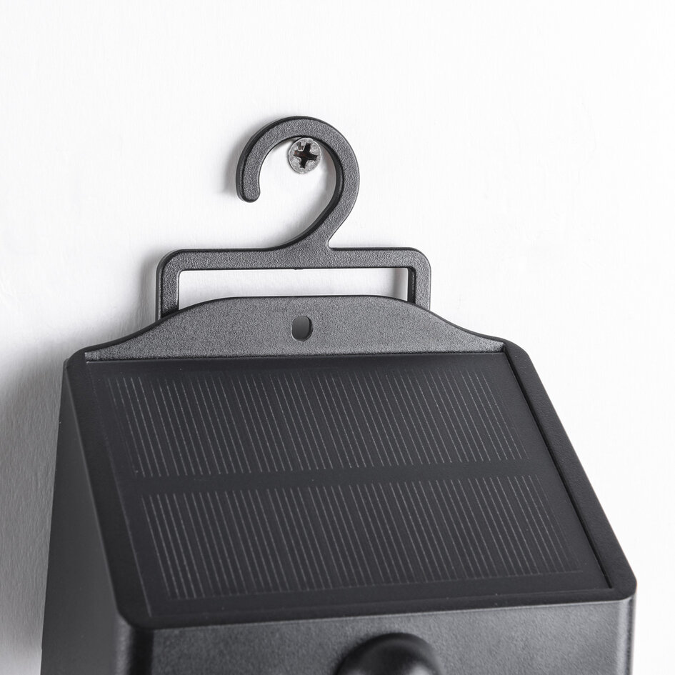 Solcellsdriven utomhuslampa med sensor - Fletch