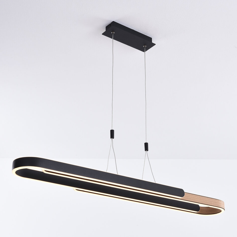 3-stegs dimbar designad pendellampa Lilia - svart och träfaner med integrerad LED