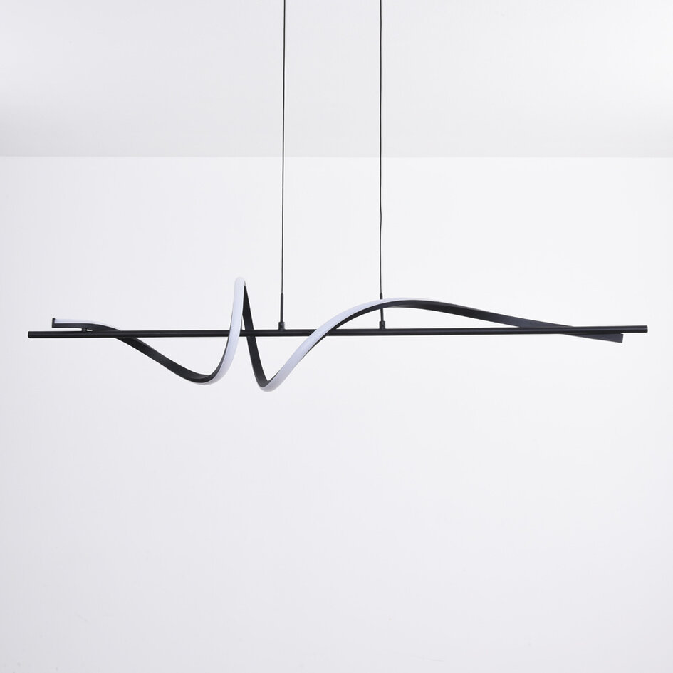 3-stegs dimbar designad pendellampa Ches - svart med integrerad LED