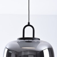 Pendellampa Melody med rökfärgat glas med färgskiftning och 3-stegs dimbar LED