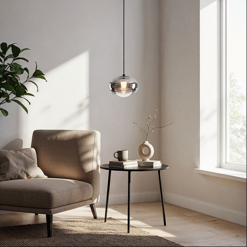 Pendellampa Amani av rökfärgat glas med 3-stegs dimmer