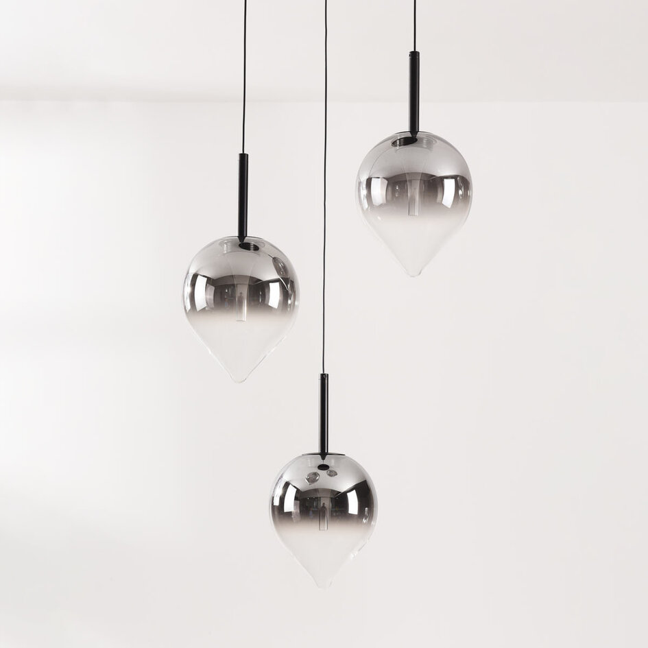 Pendellampa Drop med tre lampor, rökfärgat glas och integrerad LED, 3-stegs dimbar