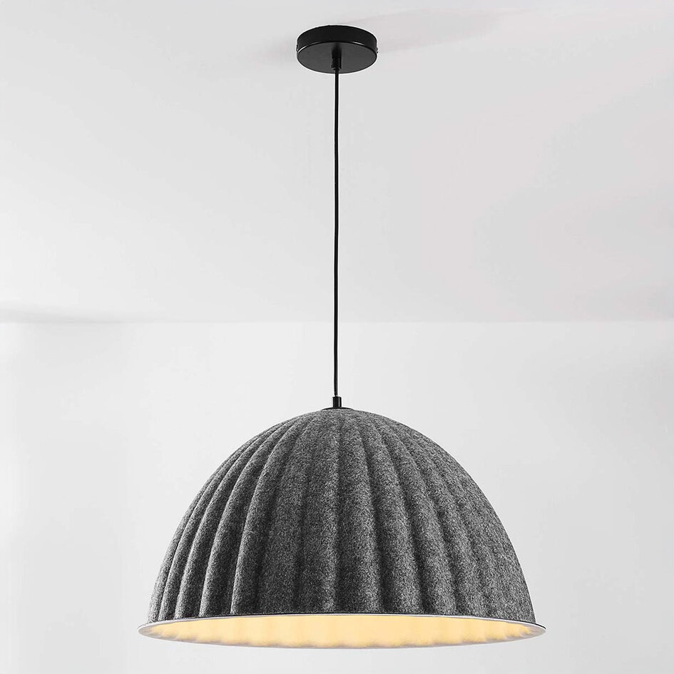 Pendellampa Siza Ø77 cm - veckat grått textilutseende