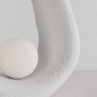 Bordslampa Enso i Wabi Sabi-stil - vit