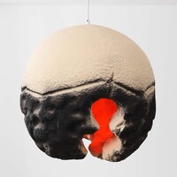 Wabi sabi-pendellampa Crate - sandbeige och svart