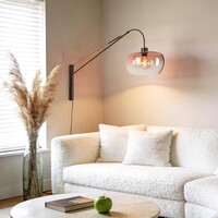 Vägglampa Dasha - vridbar arm med brunt ombréglas
