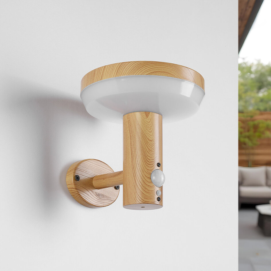 Solcellsdriven utomhusvägglampa Dimmy med sensor - träutseende