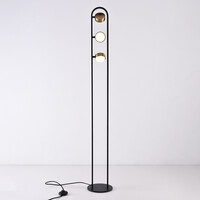 Golvlampa Terzo med tre vridbara spotlights i svart och guld