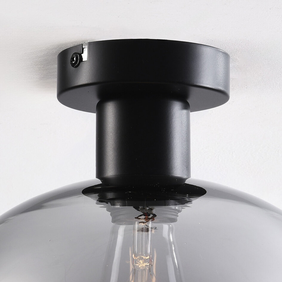 Taklampa Feija - rökfärgat glas med halvöppen skärm