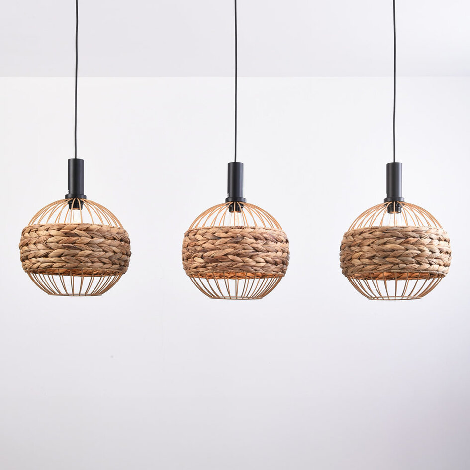 Boho-pendellampa Aiko med tre lampor - flätat sjögräs med öppen ram