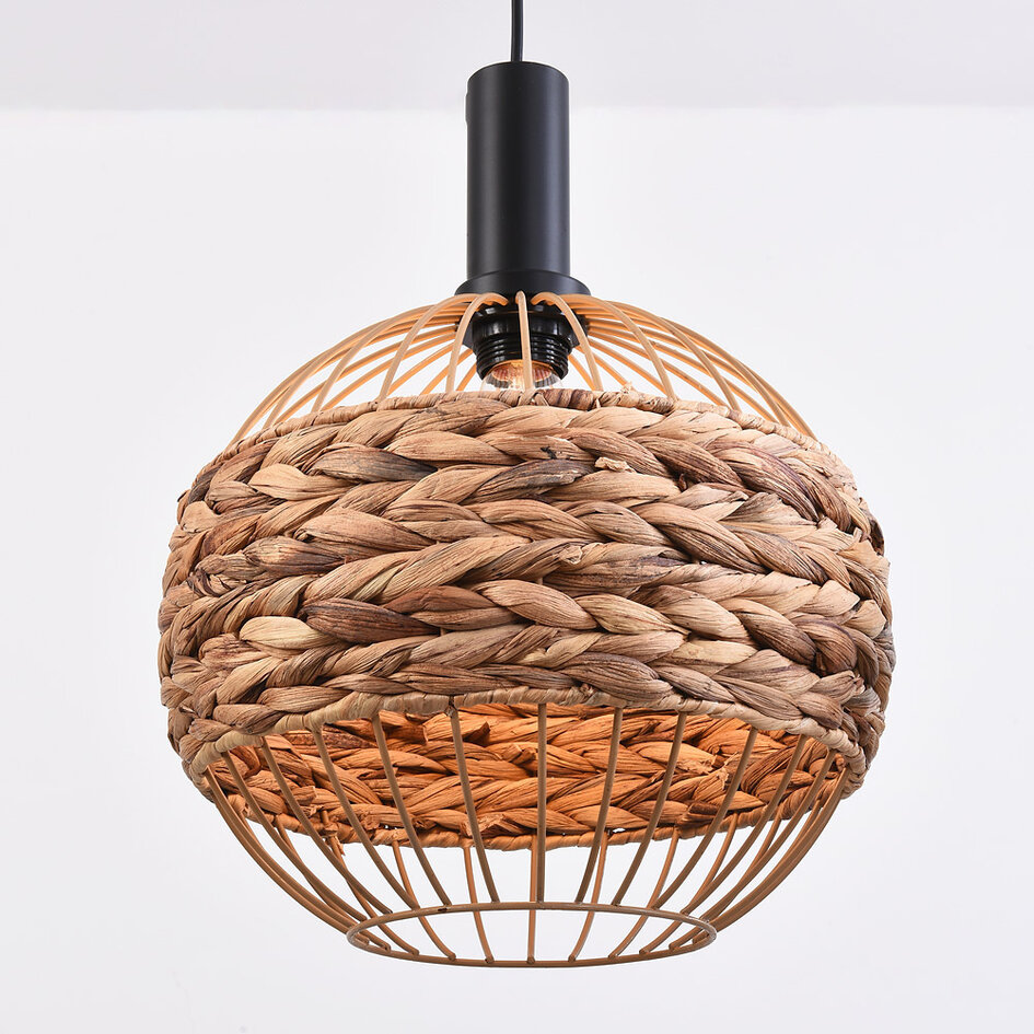 Boho-pendellampa Aiko med tre lampor - flätat sjögräs med öppen ram
