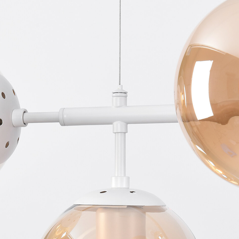 Design taklampa vit ram och bärnstensfärgade glaskulor - Hepta