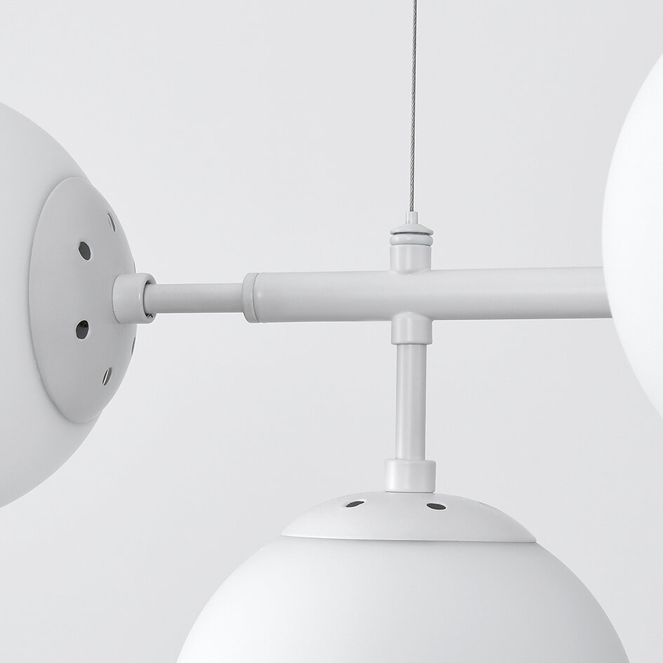 Design taklampa vit ram och mjölkvit eller transparent glas - Hepta