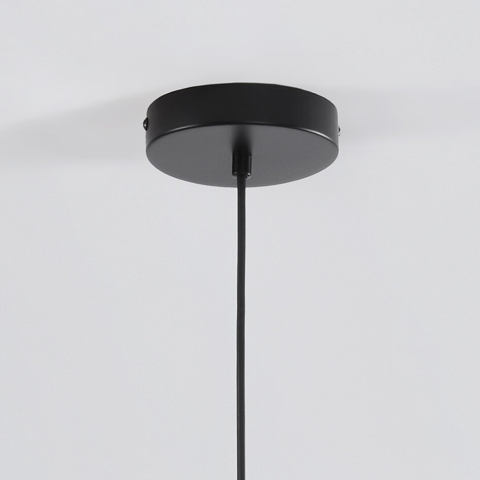 Pendellampa Hepta med sju lampor - amberfärgat glas och svart