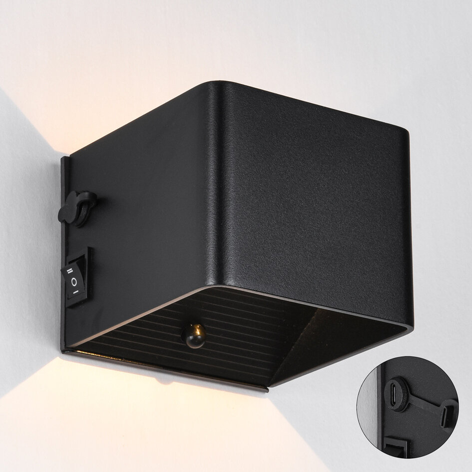 Uppladdningsbar utomhusvägglampa Pila med sensor och integrerad LED