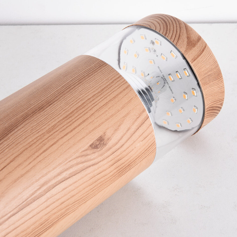 Stående utomhuslampa Tierra - mörk träfärg med integrerad LED