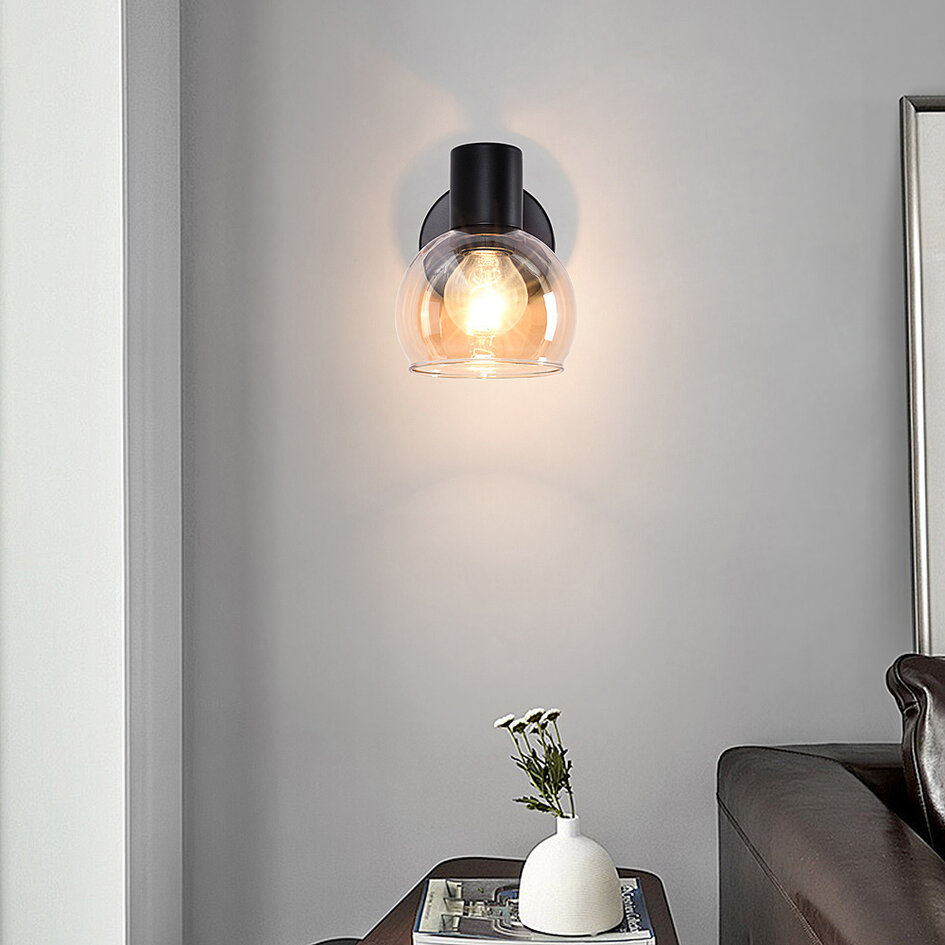 Väggspotlight Pilou - amberfärgat glas och svart