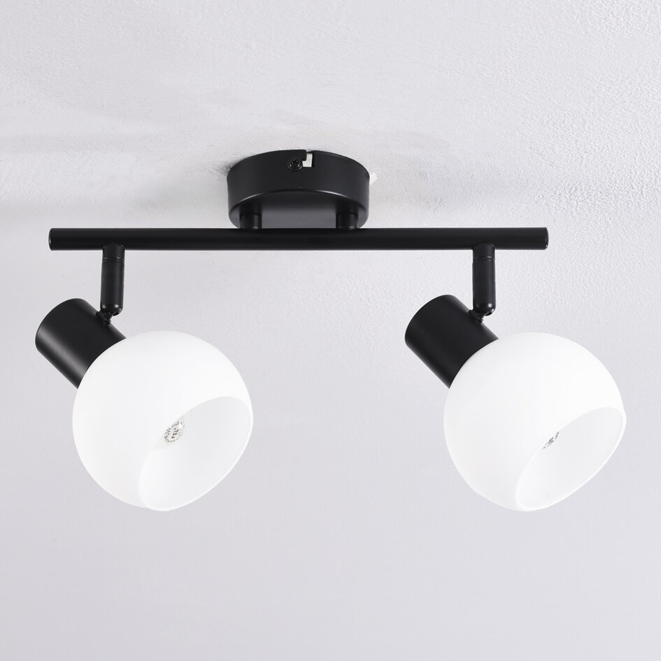 Takspotlight Phiene med två lampor - mjölkvitt glas