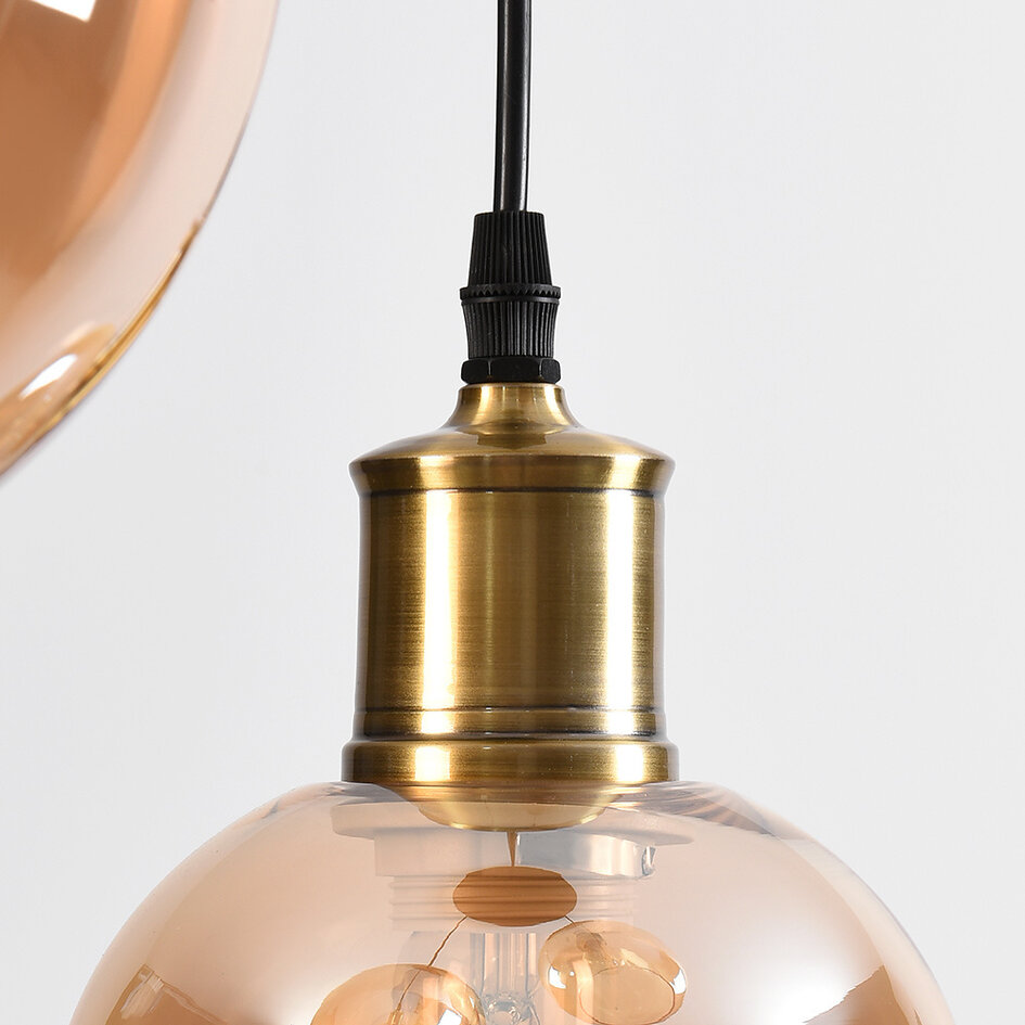 Pendellampa Verona med tre lampor - amberfärgat glas och metall