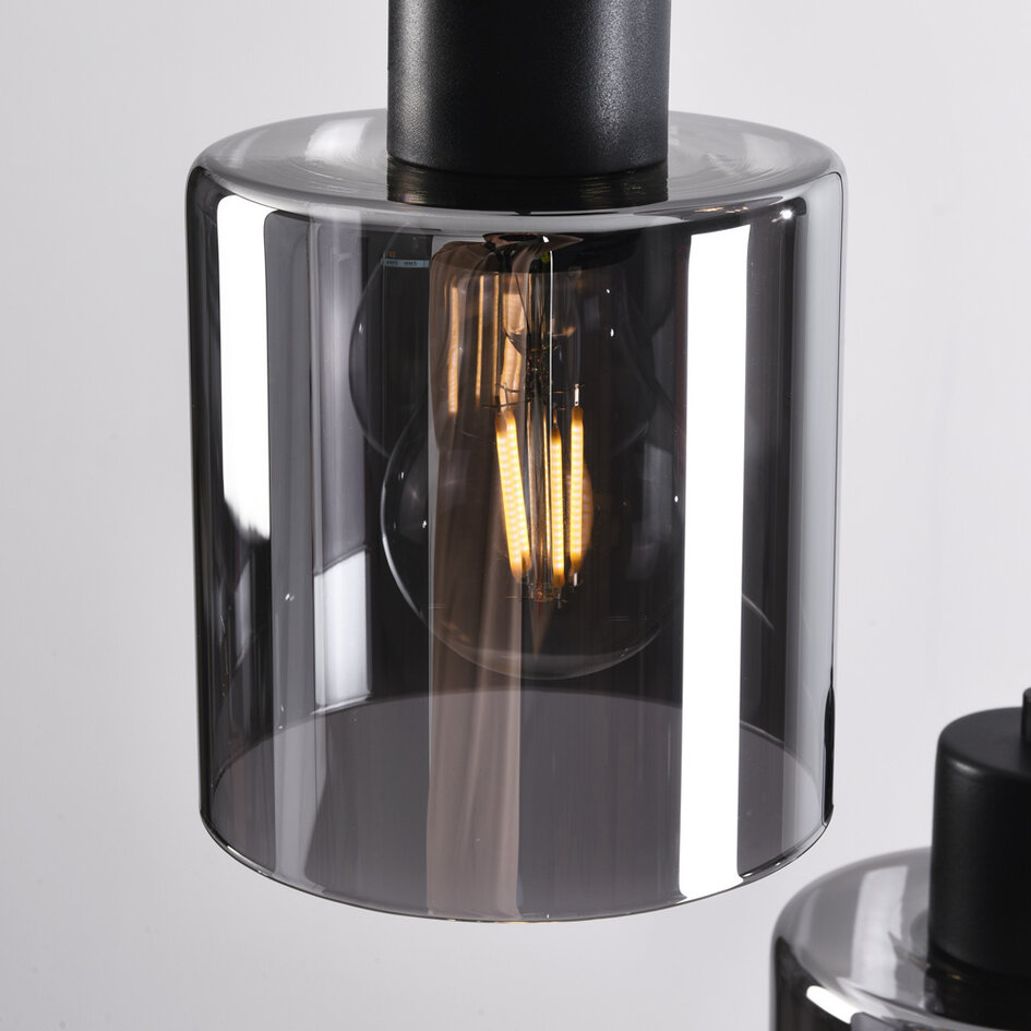 Pendellampa Leana med tre lampor - rökfärgat glas med toning och svart