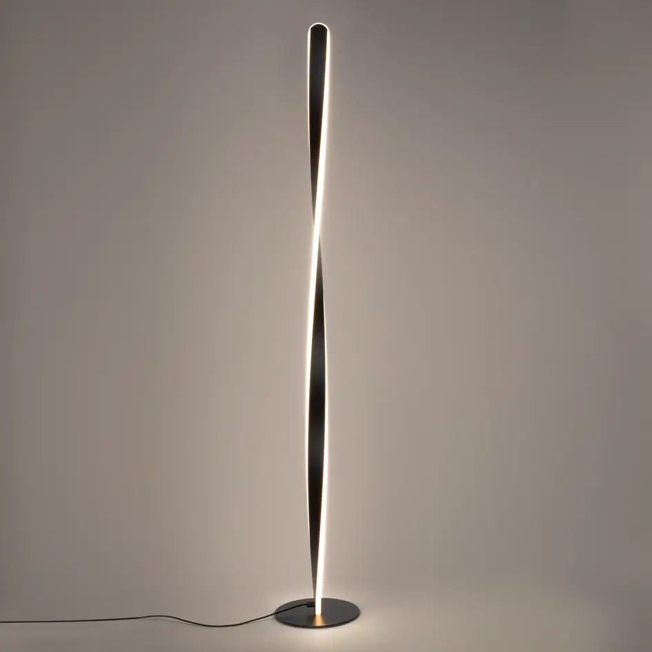 Vriden golvlampa Locke i svart
