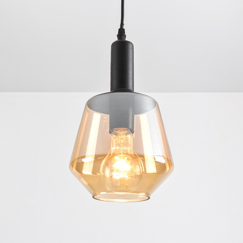Pendellampa Mala - amberfärgat glas i diamantform