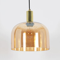 Pendellampa Apvali - amberfärgat glas och kopparfärgad mässing