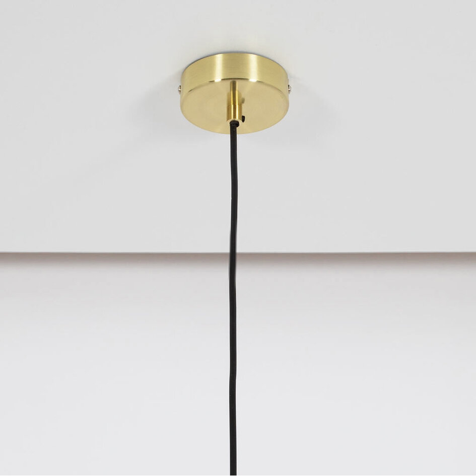 Pendellampa Apvali - amberfärgat glas och kopparfärgad mässing