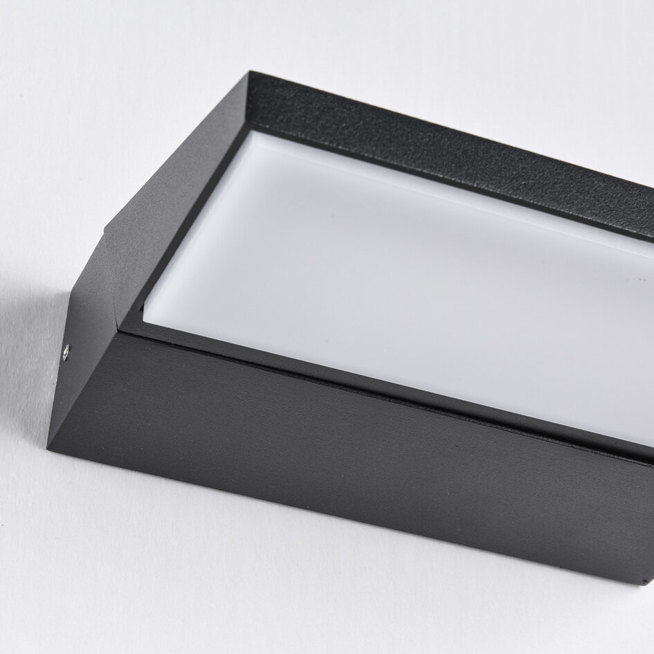 Vridbar utomhusvägglampa Argento - svart med integrerad LED