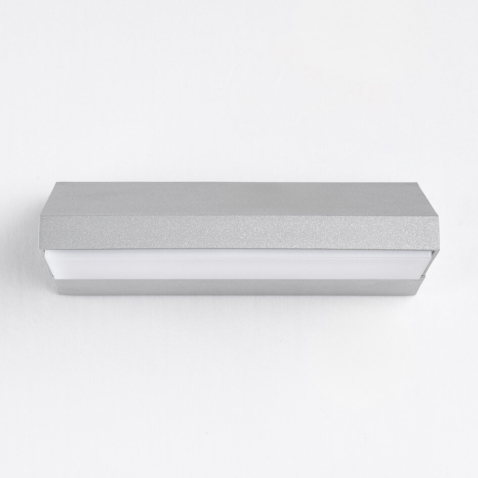 Vridbar utomhusvägglampa Argento - silver med integrerad LED