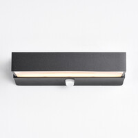 Utomhusvägglampa Onyx med sensor - svart med integrerad LED