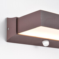 Utomhusvägglampa Onyx med sensor - brun med integrerad LED