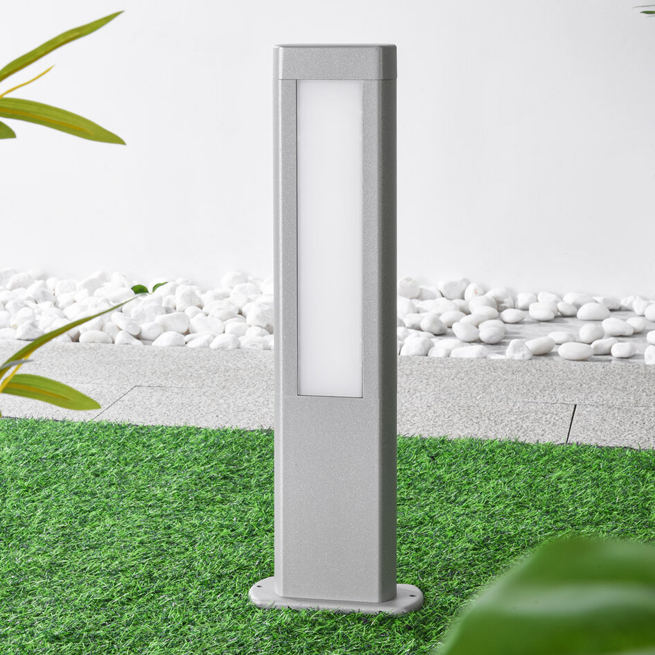 Stående utomhuslampa Stein - silver med integrerad LED