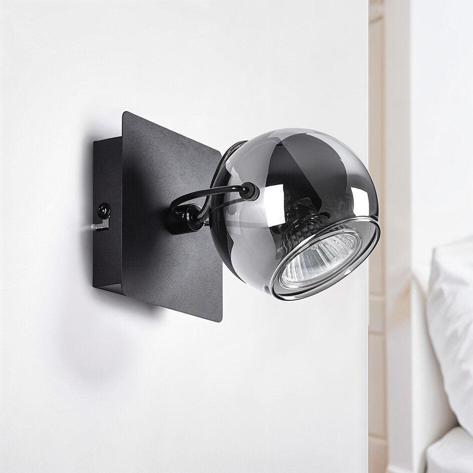 Vridbar väggspotlight Jace - rökfärgat glas och svart