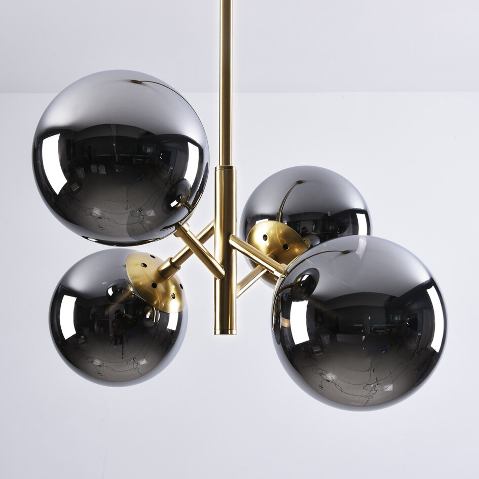 Pendellampa Florence med fyra lampor - rökfärgat glas med spegeleffekt och guld