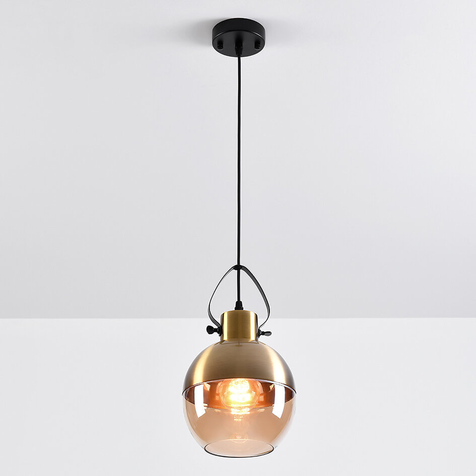 Pendellampa Laure - amberfärgat glas, klotformad art déco