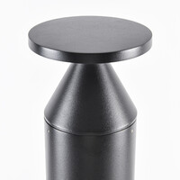 Svart stående utomhuslampa Ailo - 50 cm med integrerad LED
