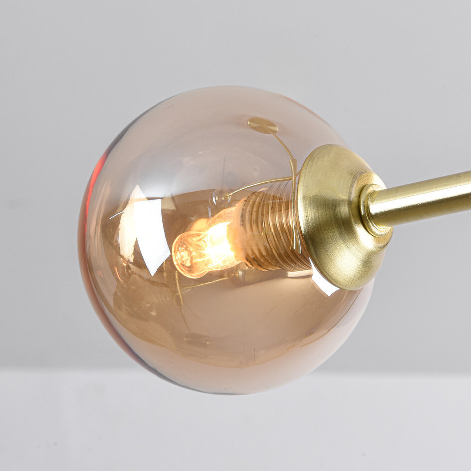 Taklampa Stiri med fyra lampor - amberfärgat glas i guld
