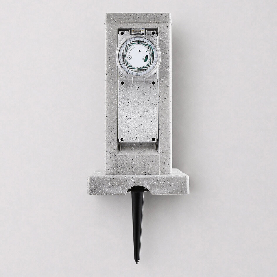 Dubbelt utomhusuttag IP44 med timer - stenimitation