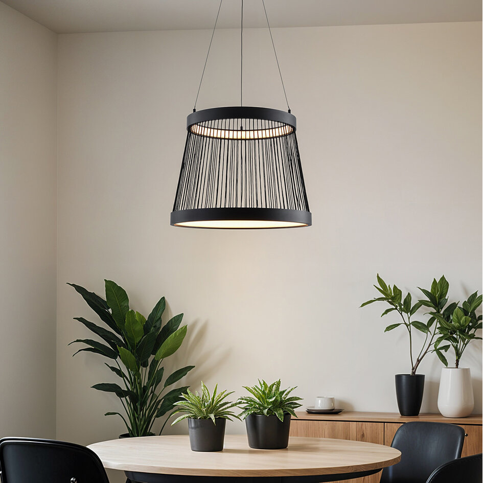 Design taklampa Kae, 3-stegs dimbar - svart