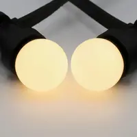 Lampslinga-set med dimbara 2W LED-lampor med mjölkvit kåpa