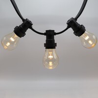 Ljusslinga med 2 watt dimbara LED-lampor med stor kåpa och lins