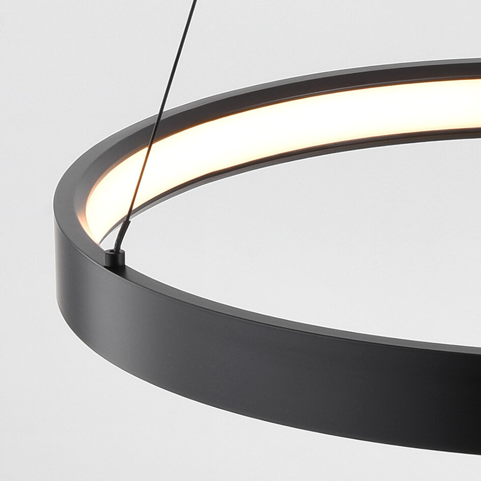 3-stegs dimbar pendellampa Espiral - spiralformad i mattsvart