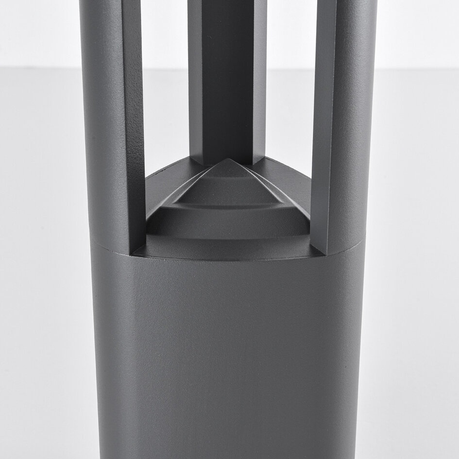 Stående utomhuslampa Jacob - 70 cm antracit med integrerad LED