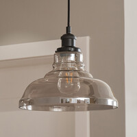 Pendellampa Ebbe med en lampa - svart med rökfärgat glas