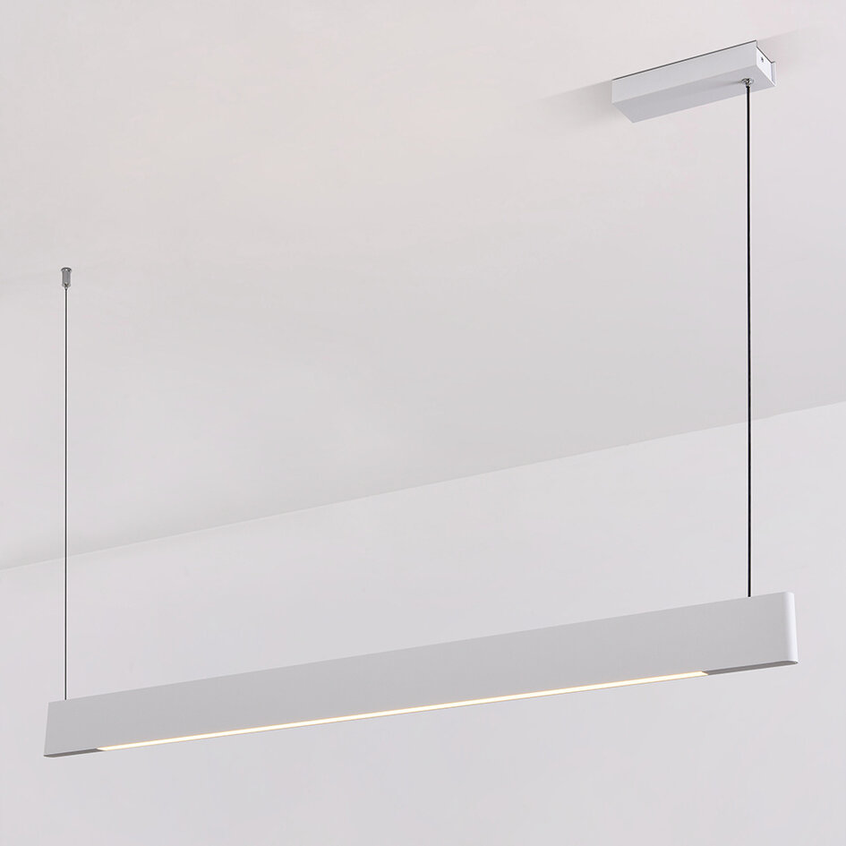 Pendellampa Abby - vit med integrerad LED och justerbart wattal