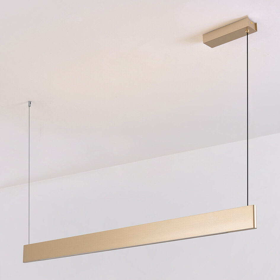 Pendellampa Abby - guld med integrerad LED och justerbart wattal