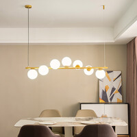 Design taklampa Atto guld med mjölkvitt glas, 7-ljus