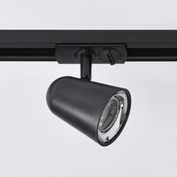 Set med 1-fas skensystem på 1,5 meter och Sev-spotlights, 3-stegs dimbar