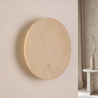 Vägglampa Plawi med integrerad LED och travertin (natursten)